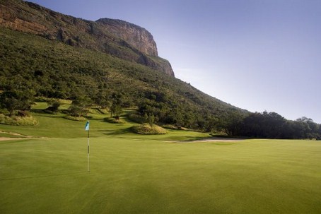 Golfing holiday The Extreme 19th   legend golf and safari resort